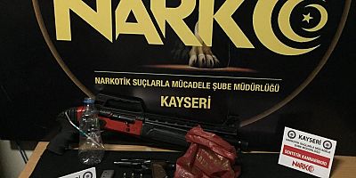Kayseri'de Uyuşturucu Tacirlerine Şafak Operasyonu: 6 Gözaltı