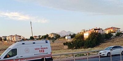 Kayseri’de Yaşlı Yayaya Araç Çarptı: Yaşlı Yaya Hastaneye Kaldırıldı