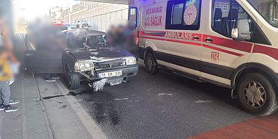 Kayseri’de Yola Düşen Sebzelerini Alacakken Araç Çarpan Sürücü Ağır Yaralandı