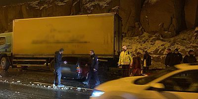 Kayseri’de Zincirleme Kazada 9 Araç Birbirine Girdi