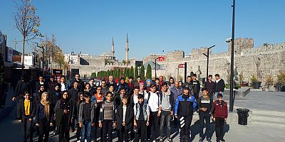 Kayseri Emniyeti Çocuklara Kültür ve Tarih Gezisi Düzenledi