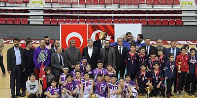 Kayseri Minikler Basketbol Turnuvasının Şampiyonu Bünyan’dan Şehit Cennet Yiğit Ortaokulu Oldu