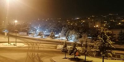Kayseri'nin Hacılar İlçesine Kar Yağdı