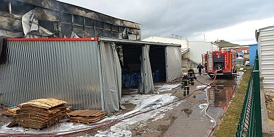 Kayseri OSB’deki Mobilya Fabrikasında Yangın Çıktı!