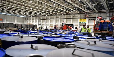 Kayseri OSB Teknik Koleji Deprem Bölgesi İçin 200 Varil Soba Üretti