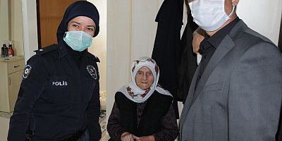 Kayseri polisinden Zekiye nineye 'Anneler Günü' ziyareti