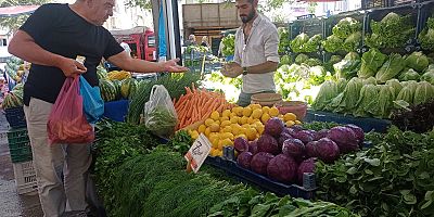 Kayseri Semt Pazarında Bu Hafta Meyve ve Sebze Fiyatları