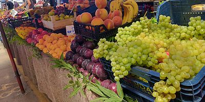 Kayseri Semt Pazarında Meyve ve Sebze Fiyatları