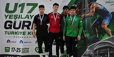 Kayserili Güreşçi Muhammed Reşit Yörük Türkiye Şampiyonu Oldu