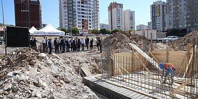 “Kayserimiz Hayırseverliği İle Örnek Oluyor”