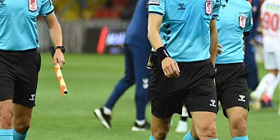 Kayserispor - Samsunspor Maçını Yönetecek Hakem Açıklandı