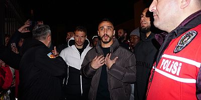 Kayserispor Taraftarı İsyan Etti Futbolcular Özür Dilerim