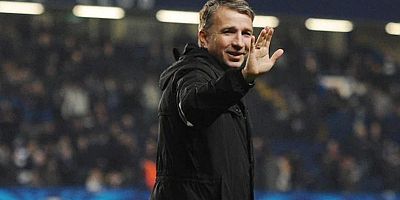 Kayserispor Yeni Teknik Direktörü Petrescu'yu Bekliyor