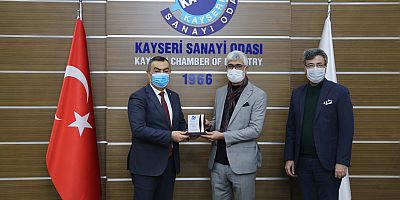 KAYSO’dan TOBB Türkiye 100’e Giren Firmalara Plaket