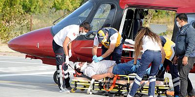 Kazada Yaralanan Sürücü, Ambulans Helikopterle Sevk Edildi