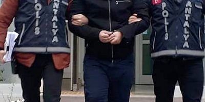 Kendini Jandarma Komutanı Olarak Tanıtıp, Dolandırıcılık Sanığına 4 Yıl Hapis