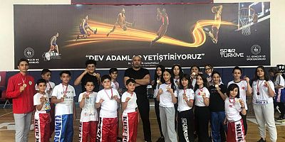 Kick Boksçular 15 Temmuz Kupasında Mücadele Etti