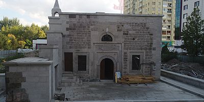 Kocasinan Belediyesi, 2 Asırlık Tarihi Camiyi Restore Etti