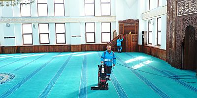 Kocasinan’da Camiler Gül Kokuyor