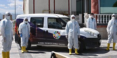 Kocasinan’da Yeniden İbadete Açılacak Olan Camilerde Dezenfekte