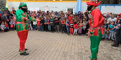 Kocasinan’dan Kardeş Belediye Türkoğlu’nda Çocuklar İçin Sokak Oyunları Şenliği