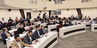 Kocasinan Meclisinde Gergin Anlar: Haddinizi Bileceksiniz