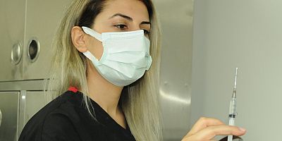 Koronavirüsü Yenen Hemşire: “Maskesiz Dolaşanlar Keşke Pandemi Servisini Görse”