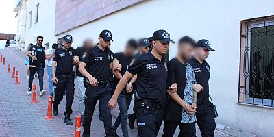 Kovalamaca Sonucu Yakalanan Şüpheliler Adliyeye Sevk Edildi