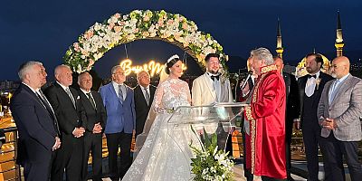 Kulkuloğlu ve Dükel Çiftinin Nikâhını Başkan Palancıoğlu Kıydı