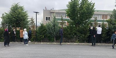 LGS tarihinde ilk... Maskeli sınav...