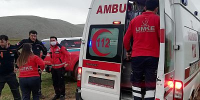 Mantar ararken kayalıklardan yuvarlanan arıcı kurtarıldı