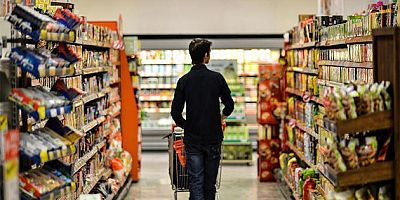 Markette 42 Üründen 29'u Zamlandı