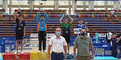 Masa Tenisi Sporcusu Türkiye Şampiyonu Oldu