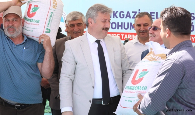 Melikgazi Belediyesi'nden Çiftçiye 10 Ton Nohut Tohumu Desteği