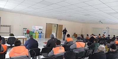 Melikgazi Belediyesi, Personeline Covid-19 Eğitimi Verdi