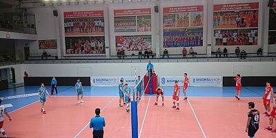 Melikgazi Belediyespor Voleybol Takımından Galibiyet