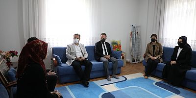 Melikgazi’de Anneler Günü’ne Özel Anlamlı Ziyaretler