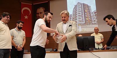 Melikgazi'de Battalgazi Kentsel Dönüşümünde Daire Teslimi ve Kura Heyecanı