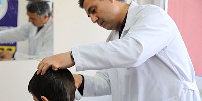 Melikgazi’den Yurtlarda Kalan Depremzedelere Berber Hizmeti