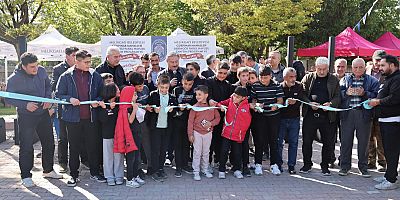Melikgazi Gürpınar’da Yenilenen Park ve Havuzu Hizmete Açtı