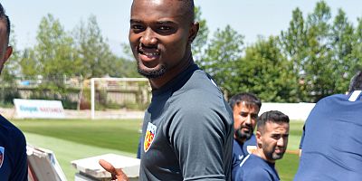 Mensah: Takım Olmanın Savaşmayı Gerektirdiğini Hatırladık