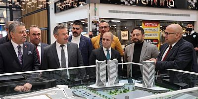 MHP Kayseri Yönetimi Kumsmall AVM’ye Çıkarma Yaptı