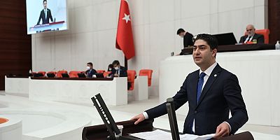 MHP’li Özdemir: Yunanistan’ın Kıta Sahanlığı Sınırını 12 Mile Çıkarması Millî Güvenlik Meselesidir 