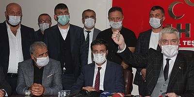 MHP’li Tok’tan Akşener’e Çok Sert Tepki! Haddini, Hududunu Bilenler Bozkurtça Olan Öfkemizin Muhatabı Olmaz