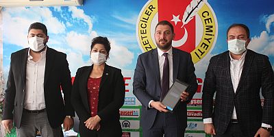 MHP Melikgazi İlçe Teşkilatı 'Askıda Tablet' Kampanyası Başlattı