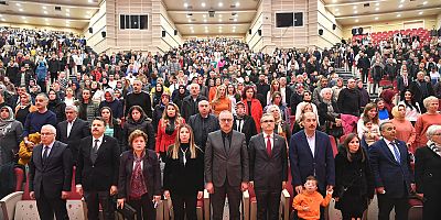 Mikrofonu Eline Alan Özel Çocuklardan Unutulmaz Bir Performans