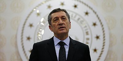 Milli Eğitim Bakanı Selçuk, Okulların Açılması İçin 2 İhtimal Sundu