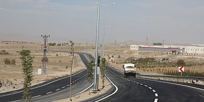 Mimarsinan Organize Sanayi Bölgesi’ne Yeni Bağlantı Yolu Tamamlandı