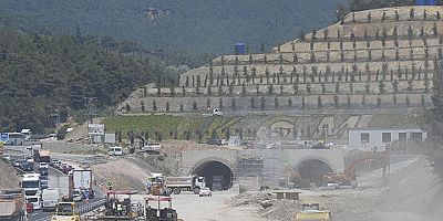 Müteahhit ve Danışmanlara 14 Milyar TL