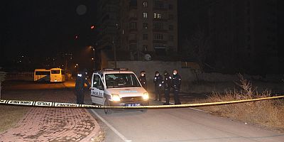 Önce Silahla Vurdu, Sonra Hastaneye Götürdü